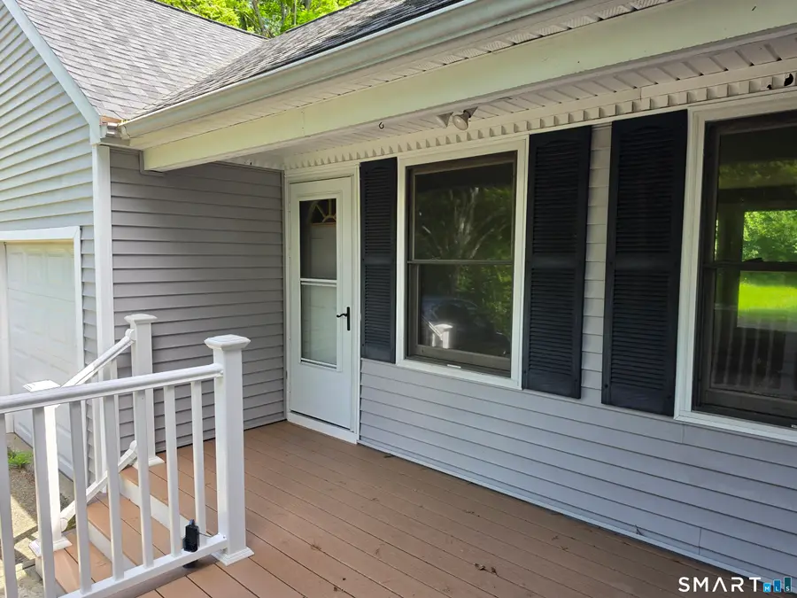 20 Courtland Drive, Shelton, CT 06484 - #3