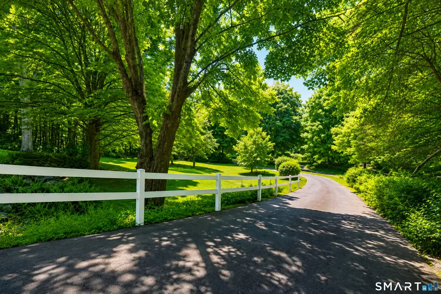 12 Walker Road, Woodbury, CT 06798 - #3