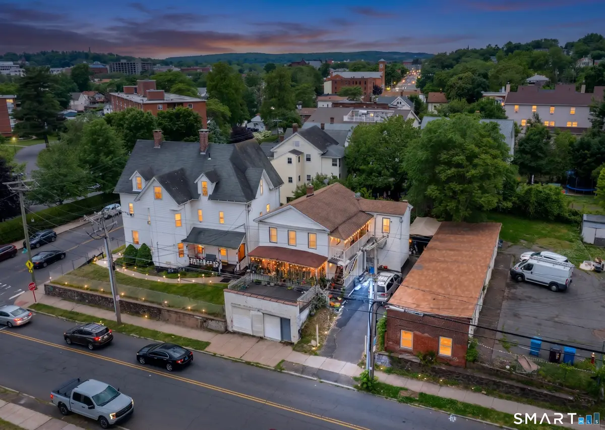 12 Oak Street, New Britain, CT 06051 - #1