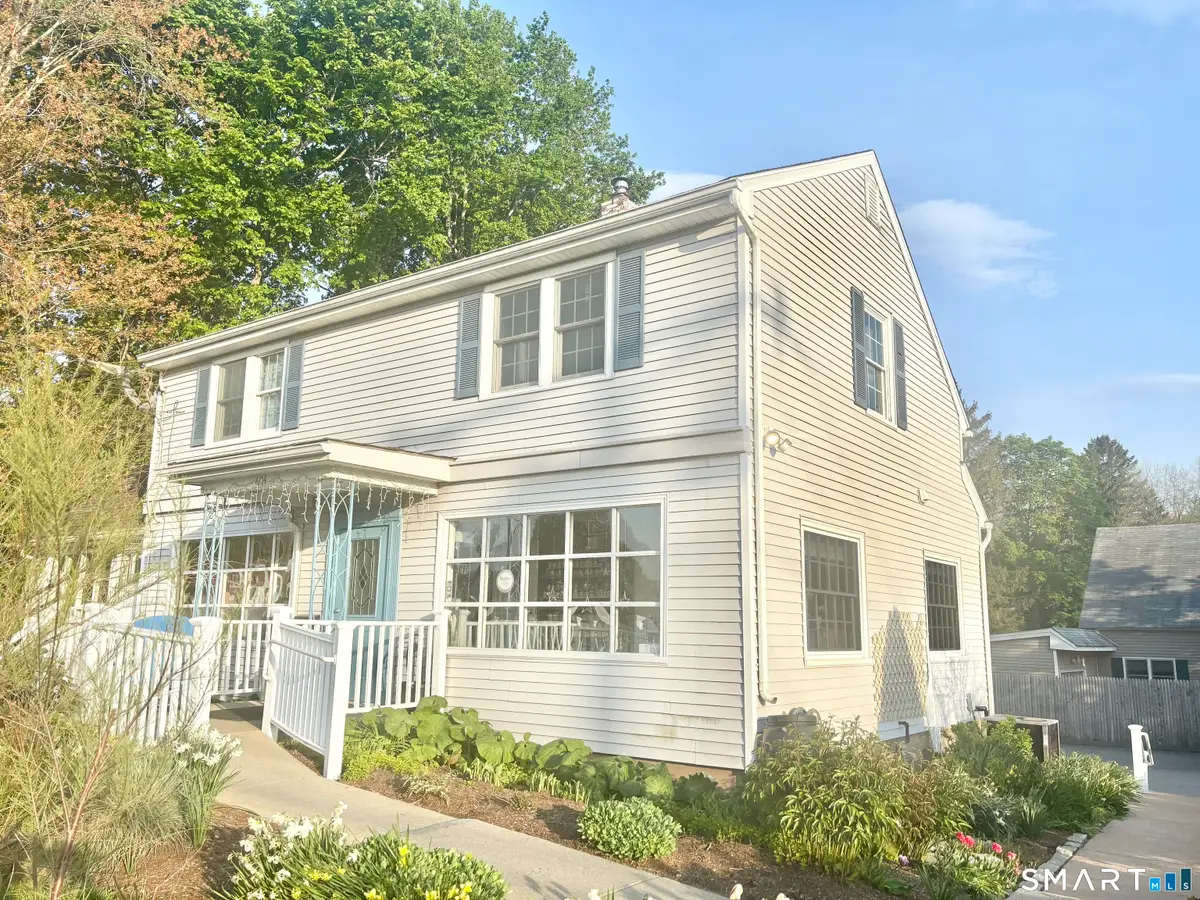 604 Middle Turnpike East, Manchester, CT 06040 - #1