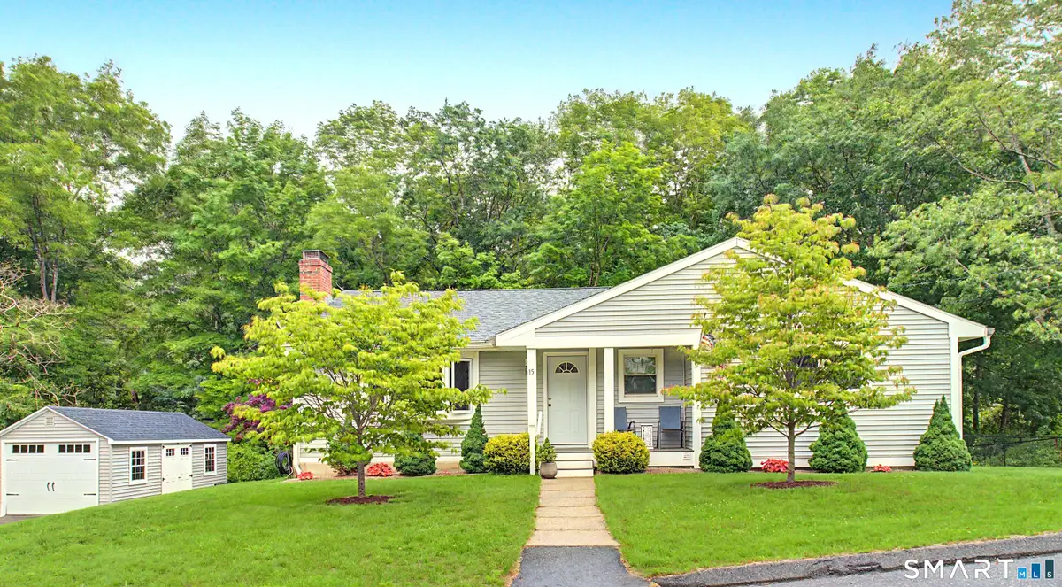 15 Cloverdale Circle, Deep River, CT 06417 - #1