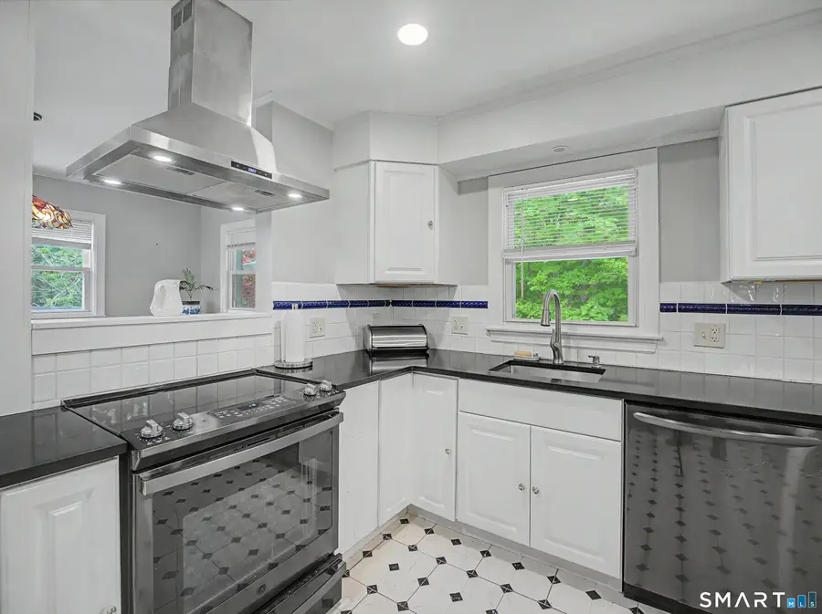15 Cloverdale Circle, Deep River, CT 06417 - #3