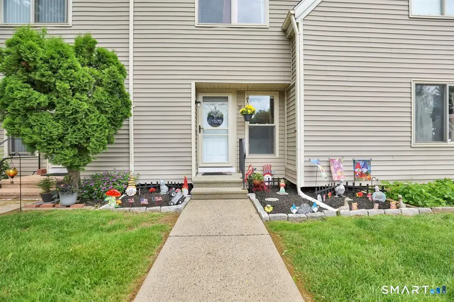 15 Cherokee Court #15, Cromwell, CT 06416 - #3