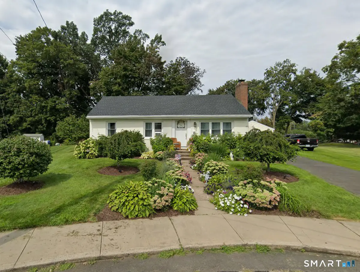 15 Sherwood Circle, Manchester, CT 06042 - #1
