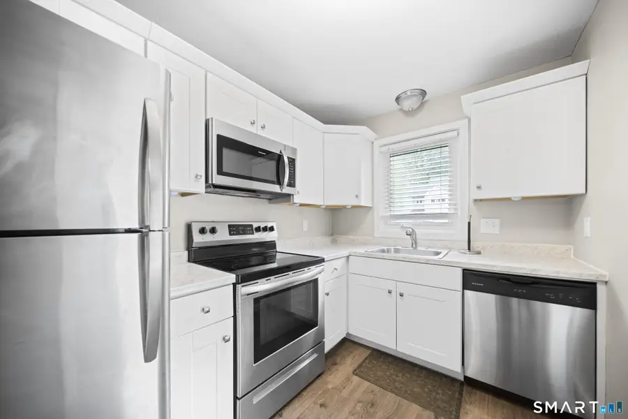 102 Oak Ridge Drive #102, Windsor Locks, CT 06096 - #3