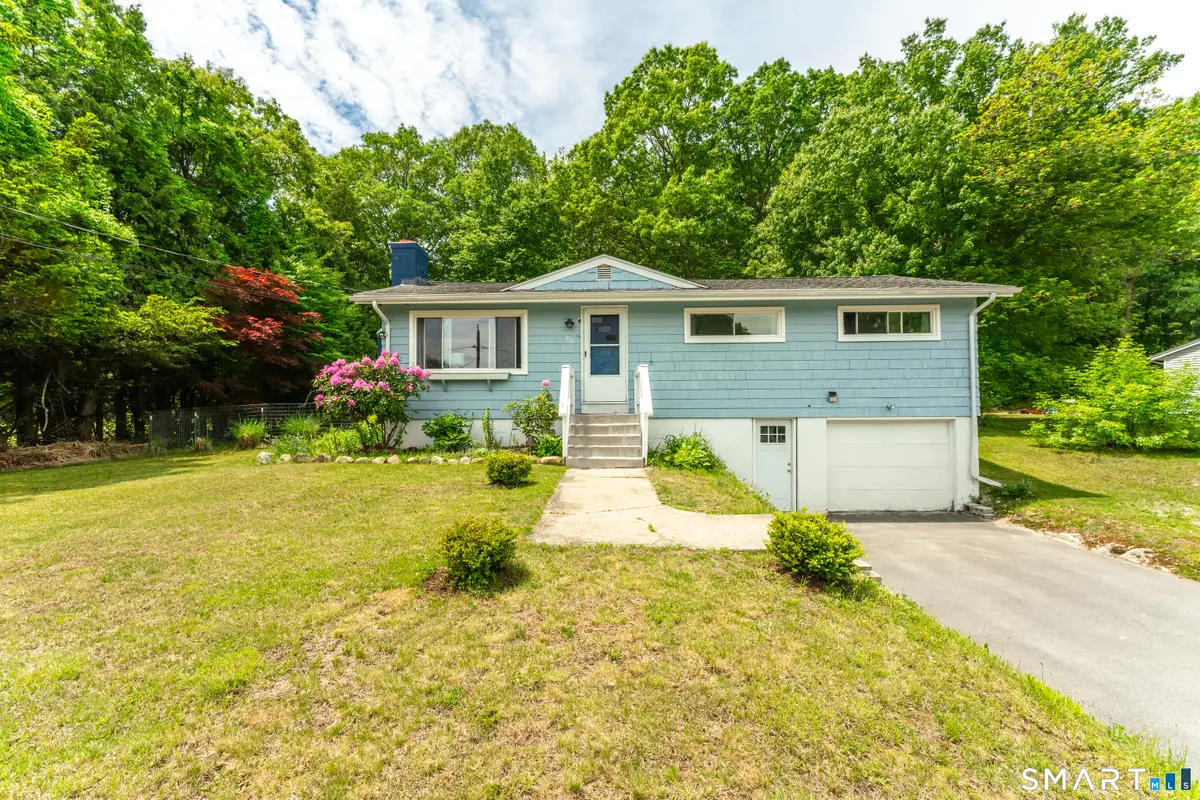 20 Carol Drive, Oxoboxo River, CT 06382 - #1