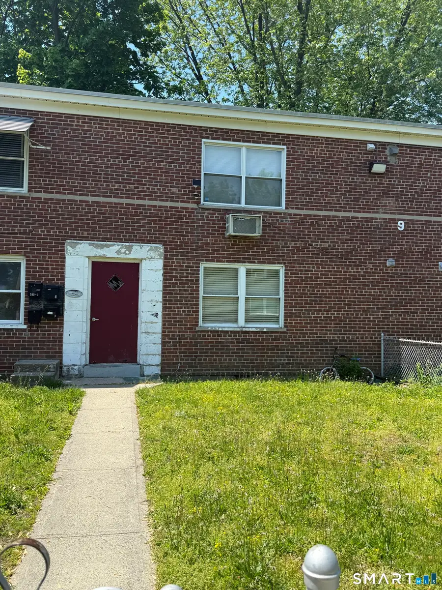 355 Granfield Avenue, Bridgeport, CT 06610 - #2