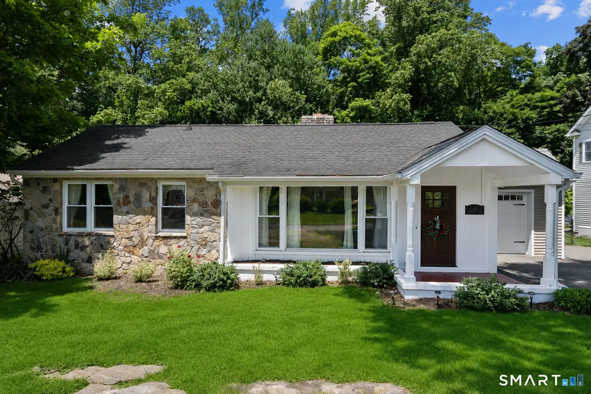 45 Woodridge Circle, Trumbull, CT 06611 - #1