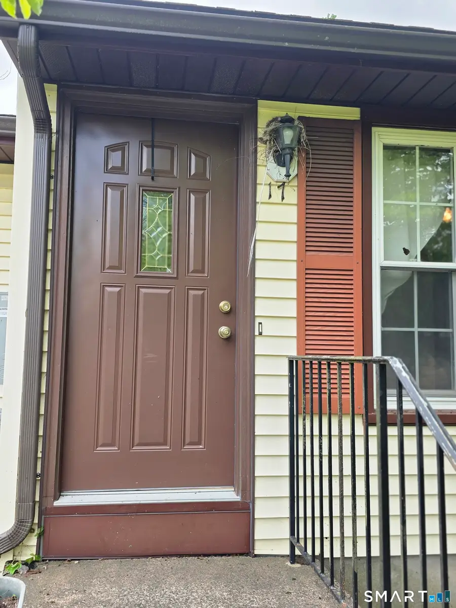 17 Edgewood Court, Middlefield, CT 06455 - #2