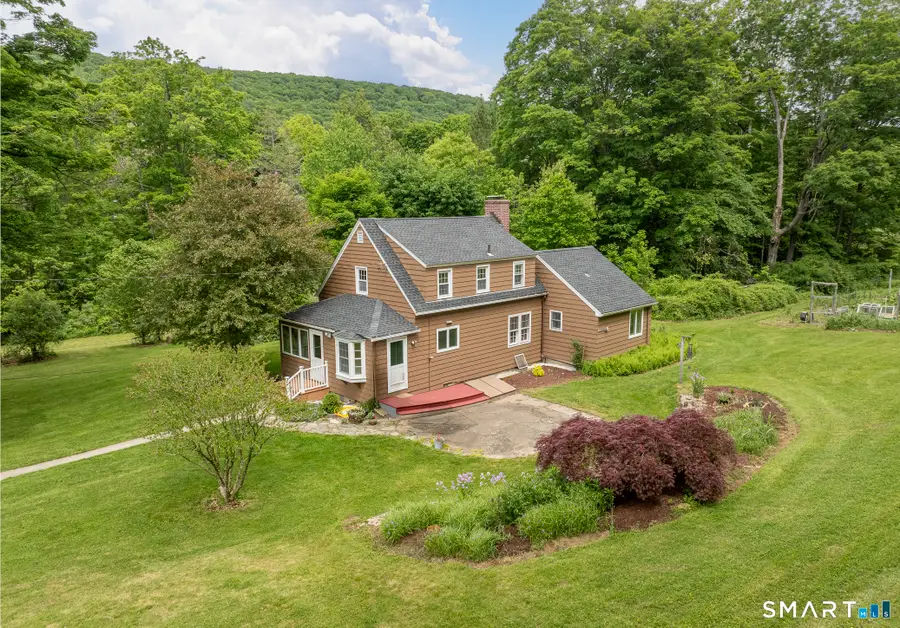 3 Edsands Farm Lane, New Milford, CT 06776 - #3