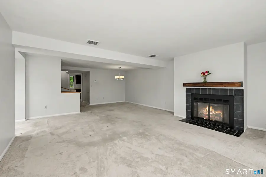 21 Highland Road #21, Stamford, CT 06902 - #3