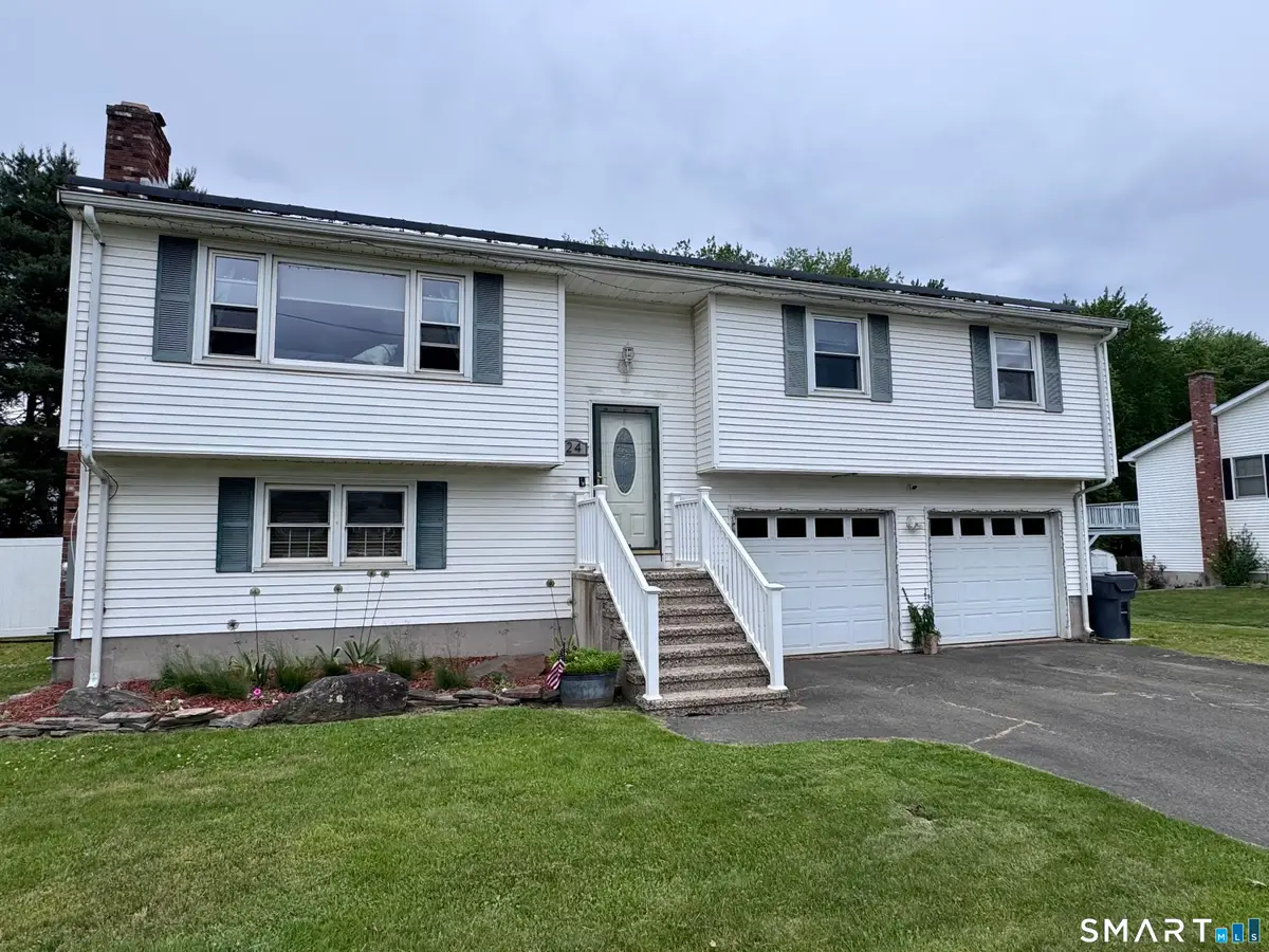 24 Middle Road, Enfield, CT 06082 - #1