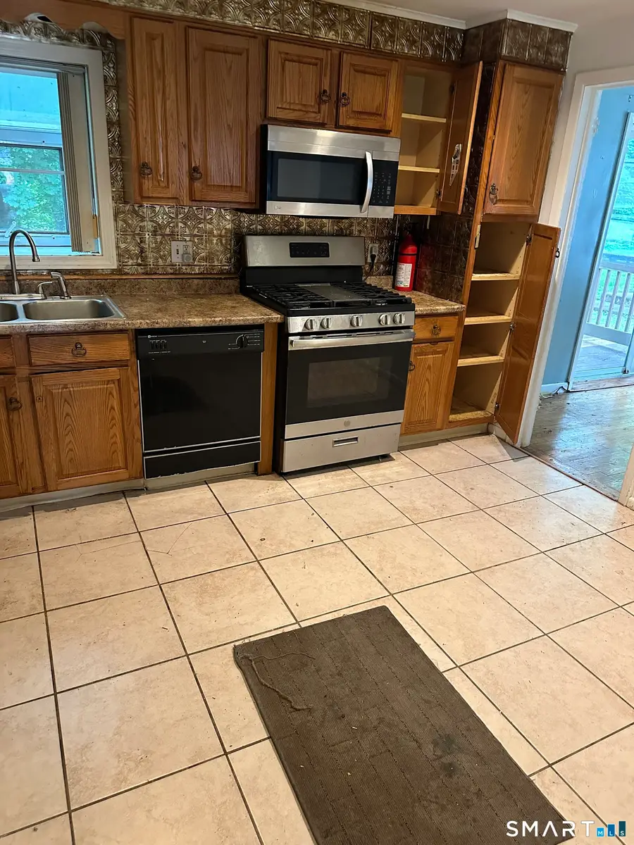 Address Withheld By Seller, New Haven, CT 06511 - #3