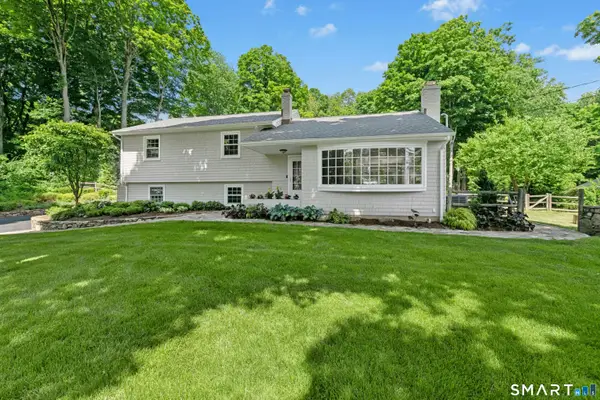 29 Old Farm Road, Weston, CT 06883
