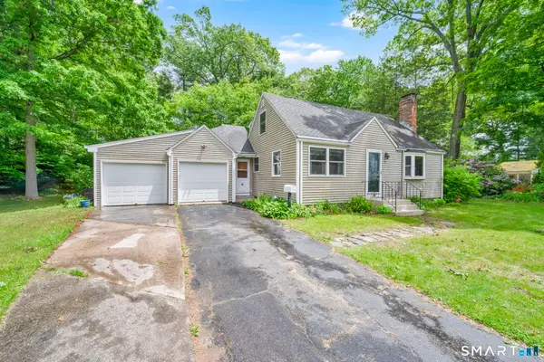 40 Shadycrest Drive, East Hartford, CT 06118