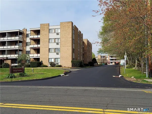 155 Bull Hill Lane #201, West Haven, CT 06516