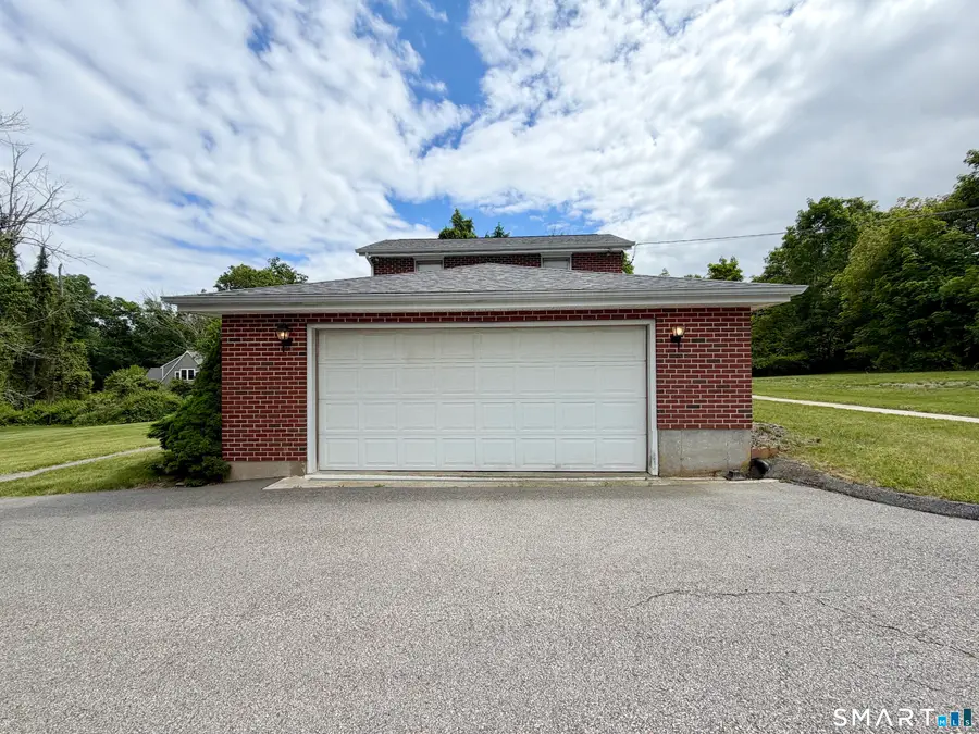 401 Round Hill Road, Salem, CT 06420 - #3