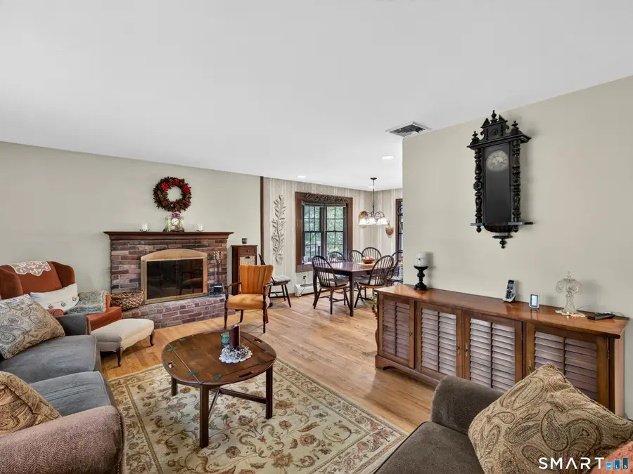 14 Hunters Ridge Road, Shelton, CT 06484 - #3