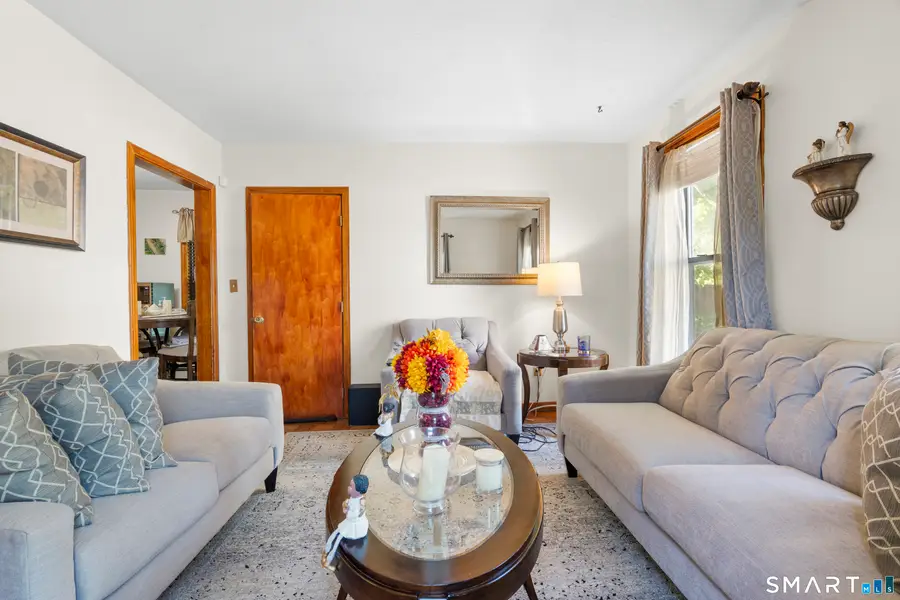 11 Elliott Place, Hartford, CT 06114 - #3