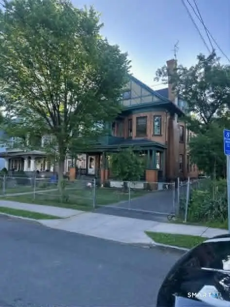 22 Burton Street, Hartford, CT 06112