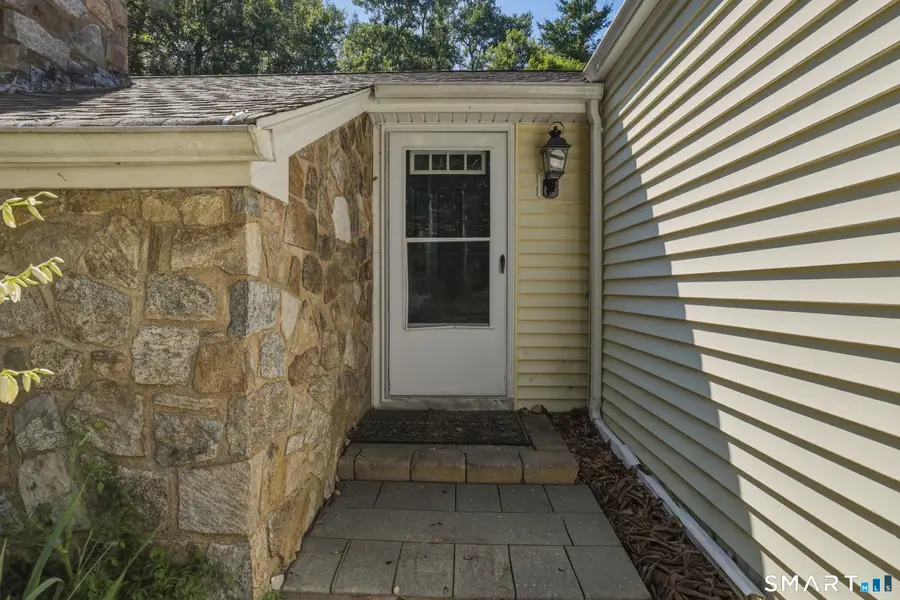 631 Warrenville Road, Mansfield, CT 06250 - #2