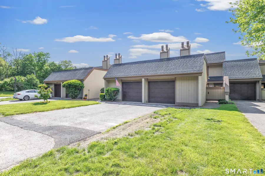 85 Viscount Drive #2E, Milford, CT 06460 - #2