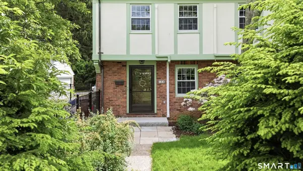 104 Newport Avenue, West Hartford, CT 06107
