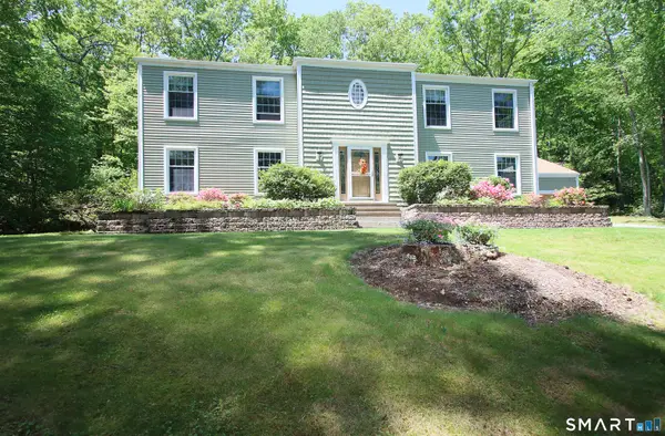 19 Legendary Road, East Lyme, CT 06333