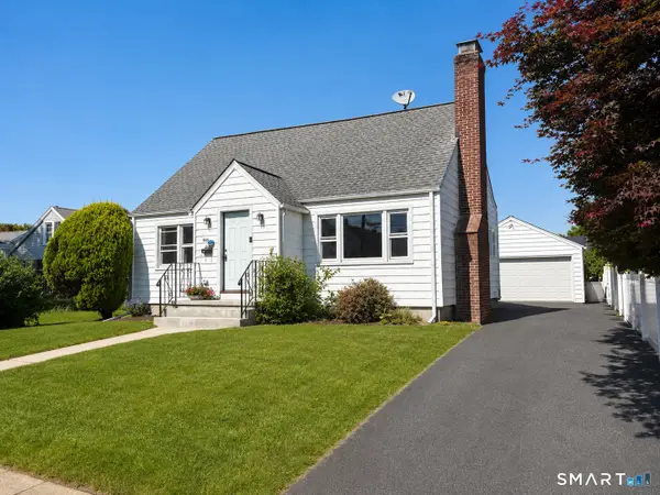210 Stratfield Place, Bridgeport, CT 06606