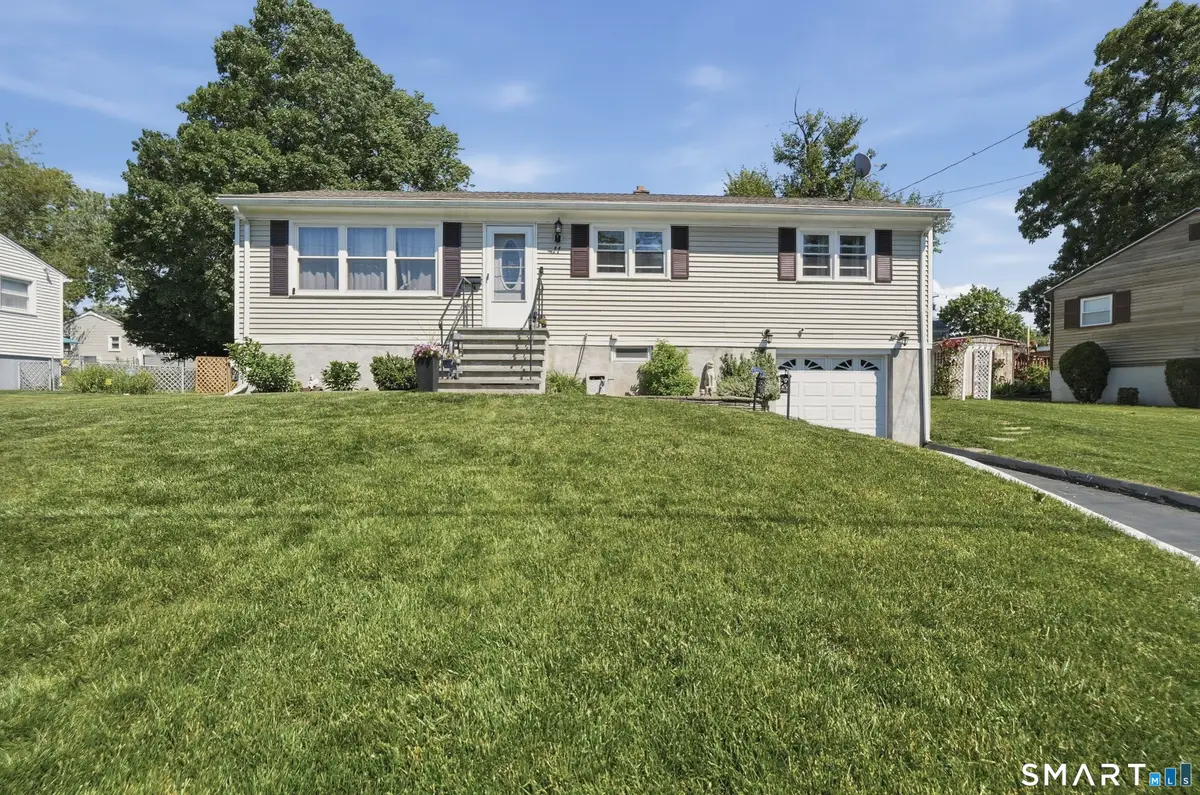 11 Gertrude Lane, West Haven, CT 06516 - #1