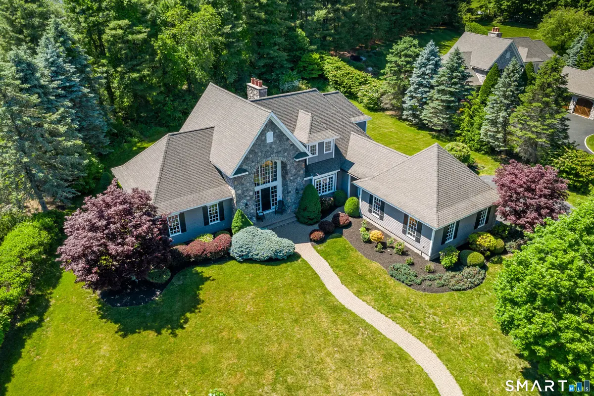 25 Avalon Drive, Middlebury, CT 06762 - #1