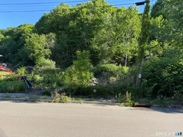 Destiny Circle, Waterbury, CT 06701