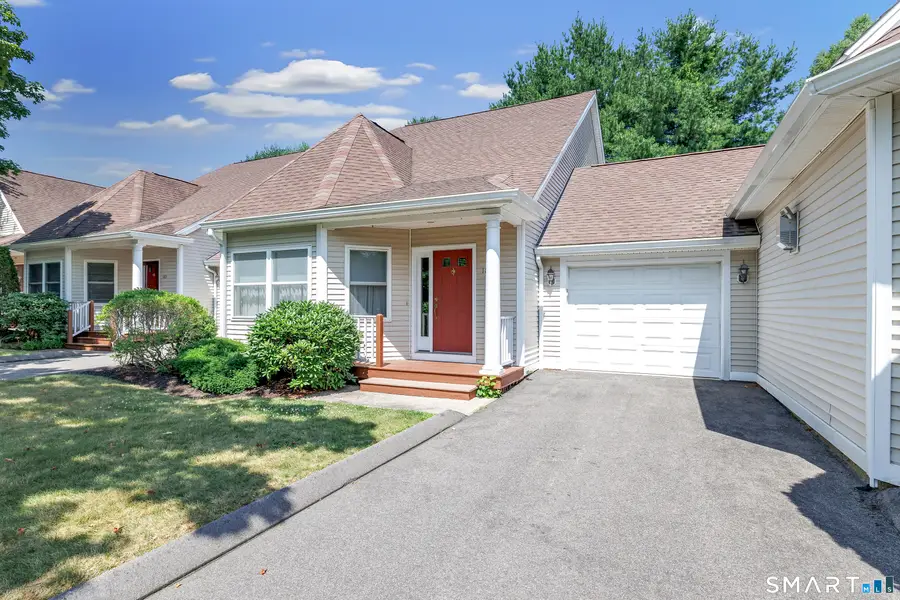 182 Summerfield Gardens #182, Shelton, CT 06484 - #2