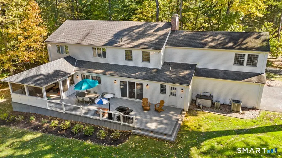 23 Peaslee Hill, West Hartford, CT 06117 - #2