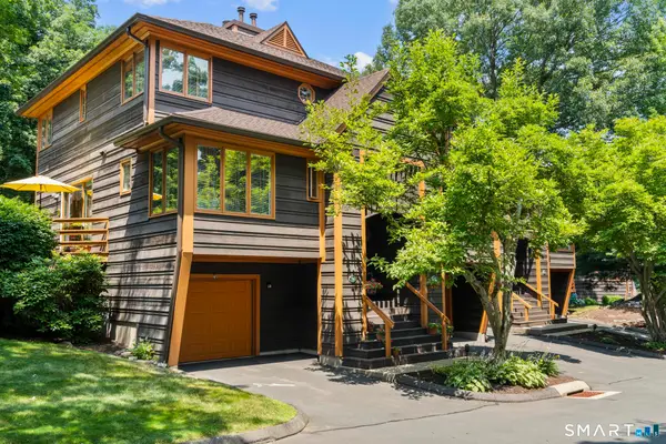 25 Tamarac Ridge Circle #25, Shelton, CT 06484