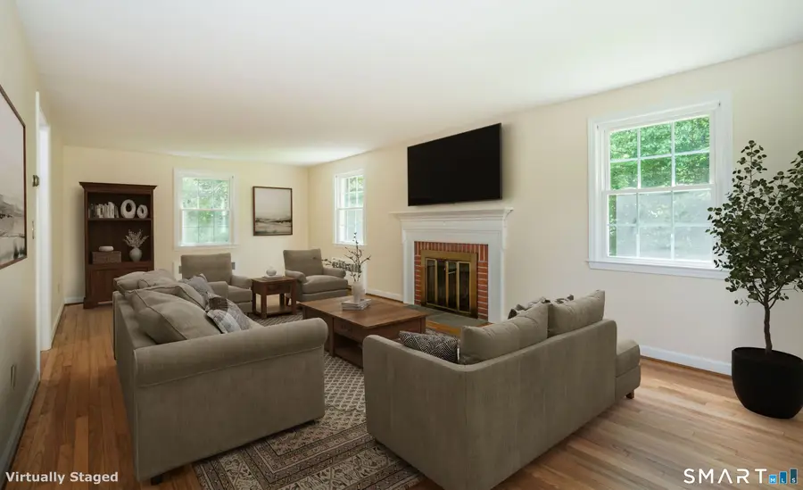 6 Stratton Lane, West Simsbury, CT 06092 - #3