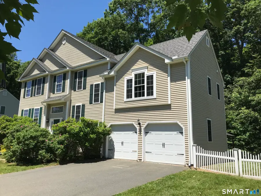 25 Meg Way, Windsor Locks, CT 06096 - #2