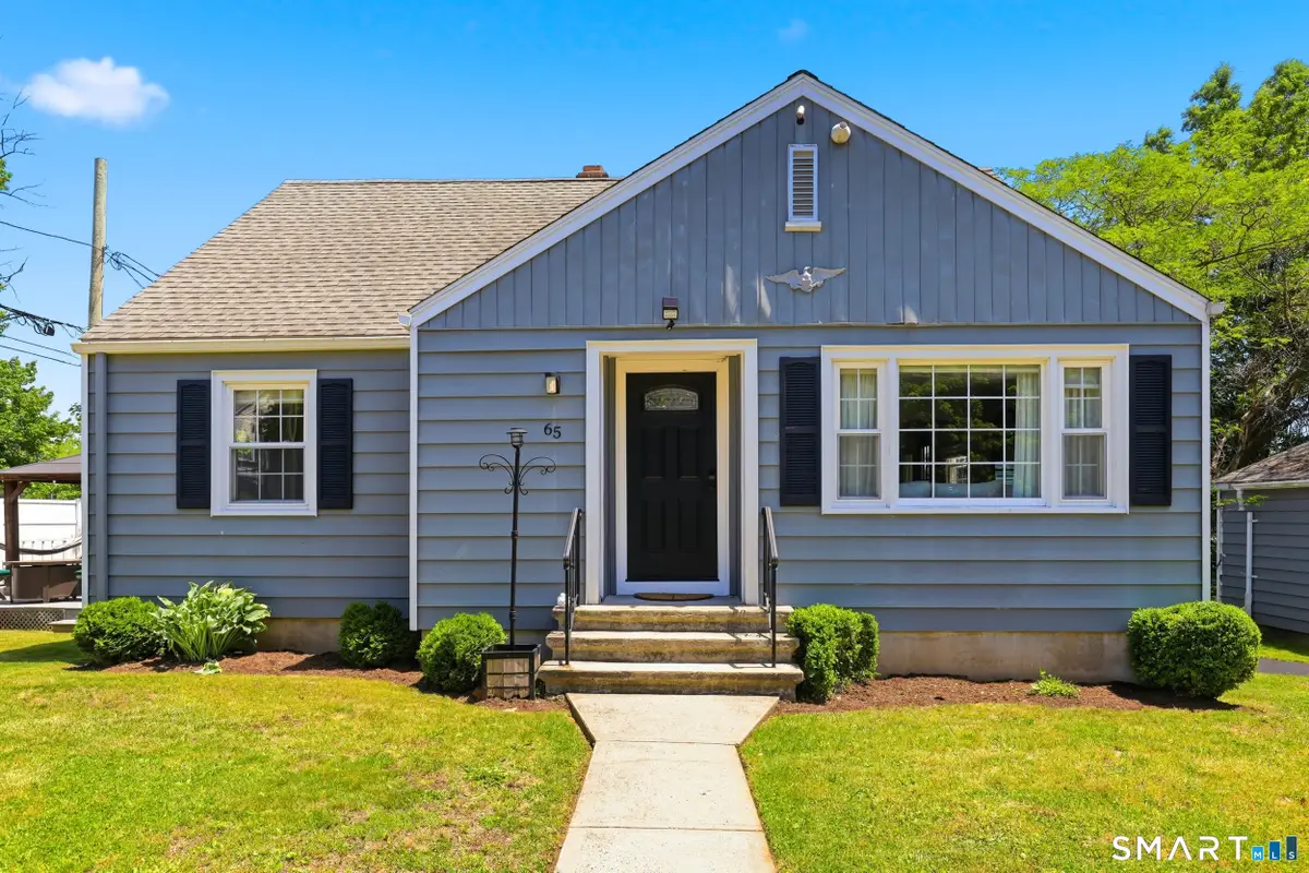 65 Beaver Street, Fairfield, CT 06824 - #1