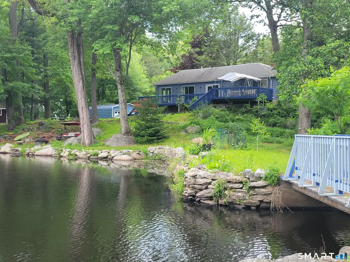 249 Circle Drive, Stratford, CT 06614 - #1
