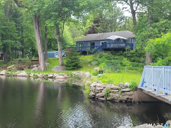 249 Circle Drive, Stratford, CT 06614