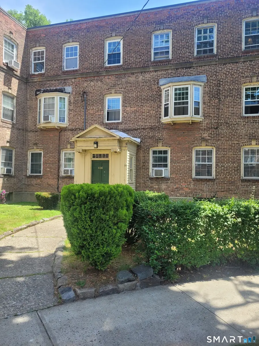 606 Wilmot Avenue #4, Bridgeport, CT 06607 - #2