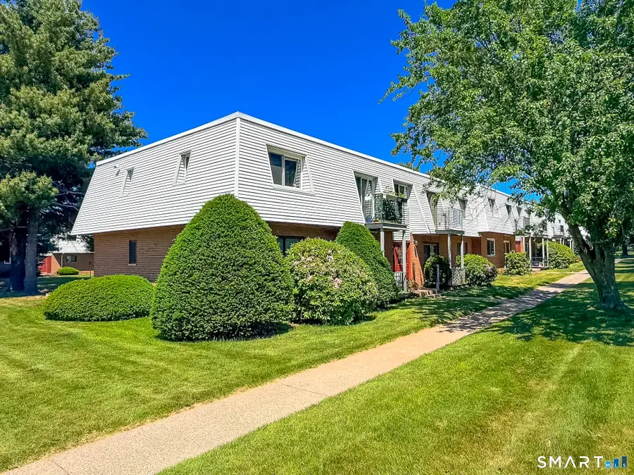 256 Richard Street #2, Newington, CT 06111 - #2