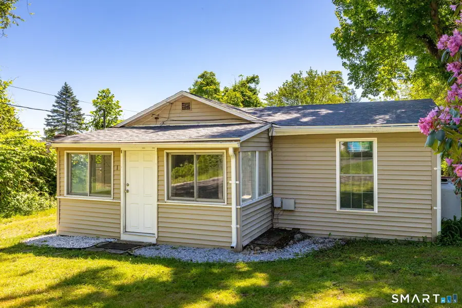 1 West Boulevard, East Hampton, CT 06424 - #2
