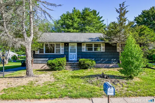 126 Beacon Hill Road, East Hartford, CT 06108