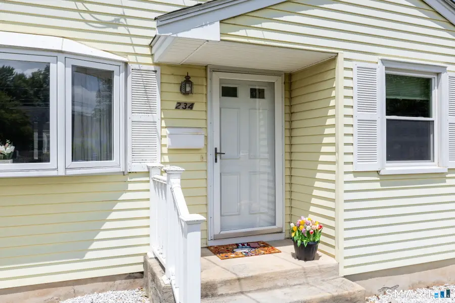 234 Beacon Street, Newington, CT 06111 - #3