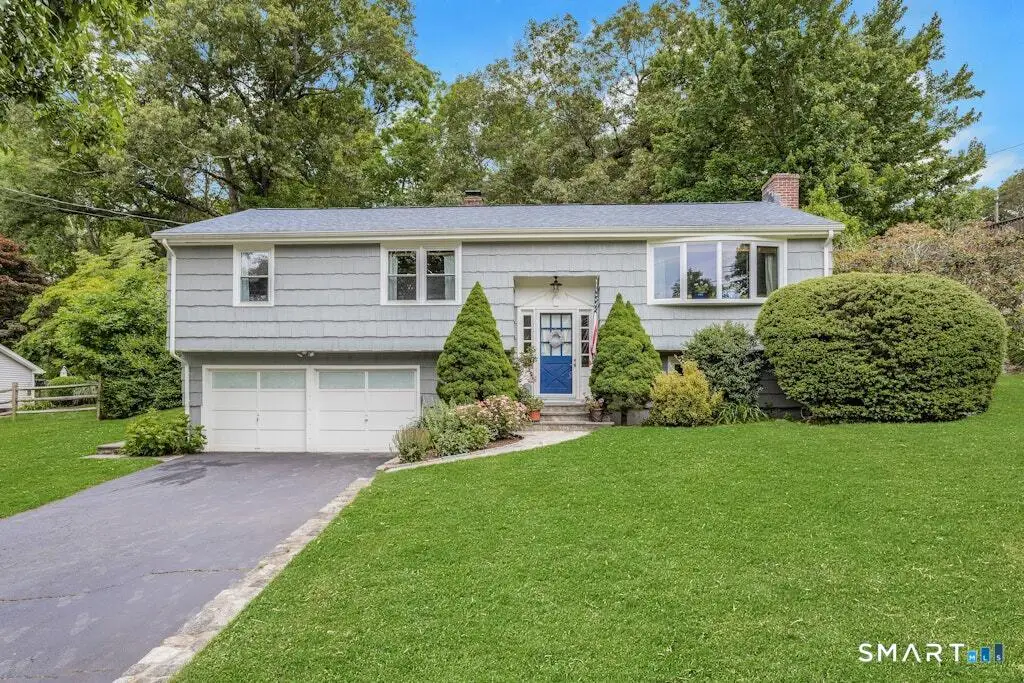 402 Wheeler Park Avenue, Fairfield, CT 06825 - #1