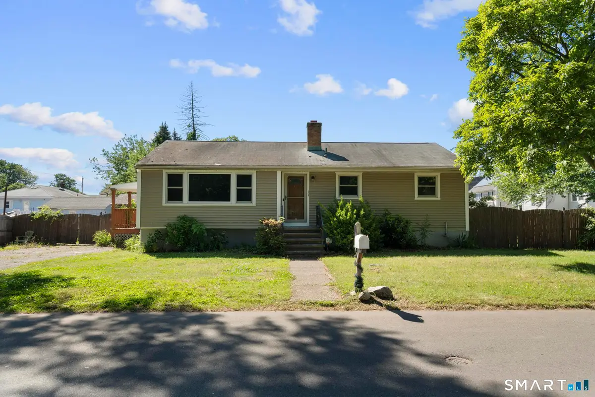 215 Wellington Street, Stratford, CT 06615 - #1