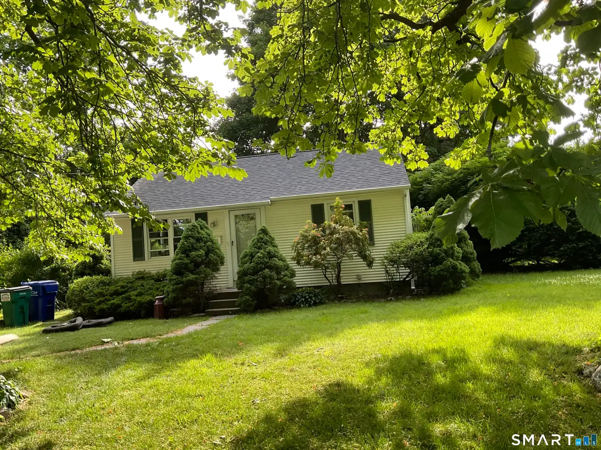 4 Elgin Avenue, Bethel, CT 06801 - #1