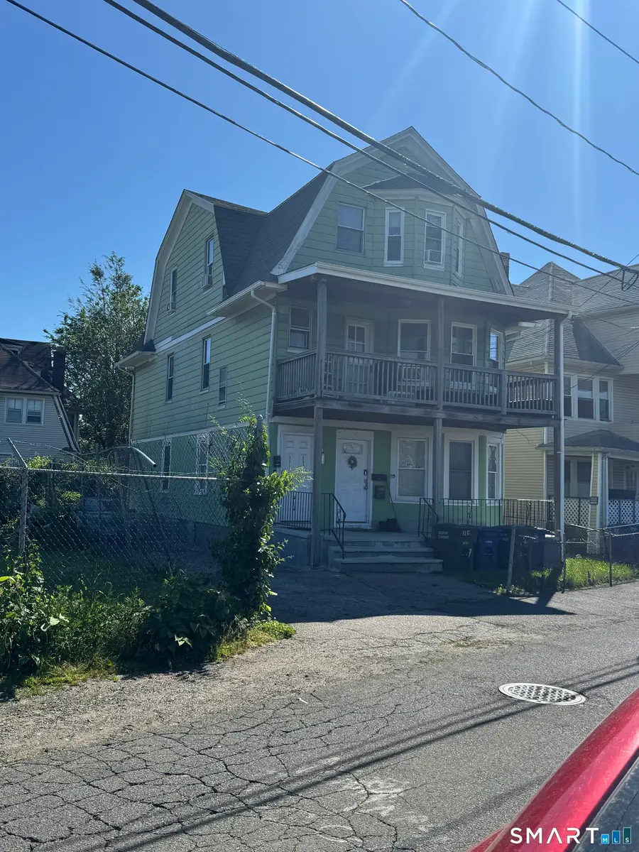 111 Calhoun Place, Bridgeport, CT 06606 - #2