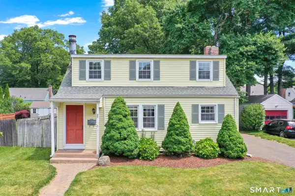 29 Chester Drive, Manchester, CT 06040